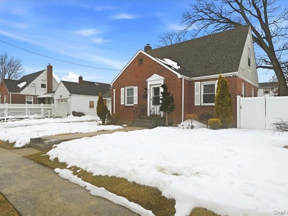 846 Harrison Street, West Hempstead NY 11552