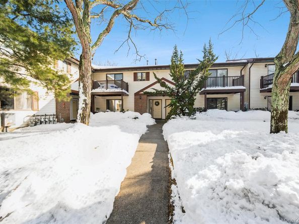 615 Broadway 57, Amityville NY 11701