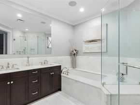 1000 Royal Court 1207, North Hills NY 11040