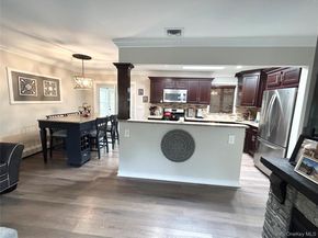 3 Norma Lane, Kings Park NY 11754