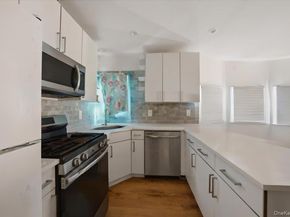 11915 193rd Street, Saint Albans NY 11412