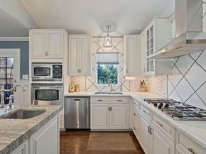 25 Cliff Road W, Wading River NY 11792