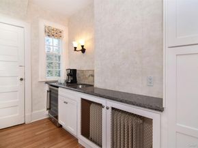 4610 Boston Post Road, Pelham NY 10803