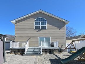 556 Park Avenue, West Hempstead NY 11552