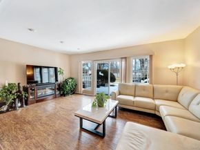 11 Manors Drive, Jericho NY 11753