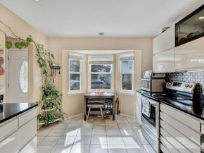 11 Manors Drive, Jericho NY 11753