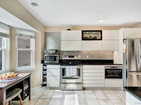 11 Manors Drive, Jericho NY 11753