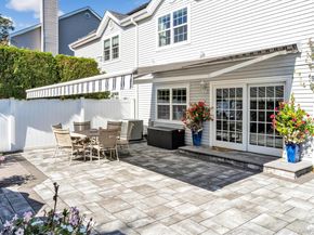 60 Herrels Circle, Melville NY 11747