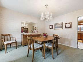 8 Andover Court, Garden City NY 11530