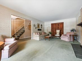 8 Andover Court, Garden City NY 11530