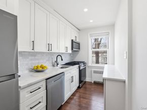 14 Soundview Avenue 31, White Plains NY 10606