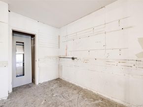 50 Popham Road LN, Scarsdale NY 10583