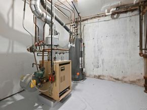 15307 79th Avenue, Flushing NY 11367