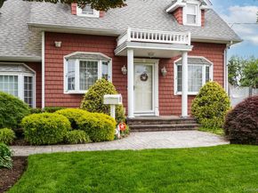 18 Loring Road, Levittown NY 11756