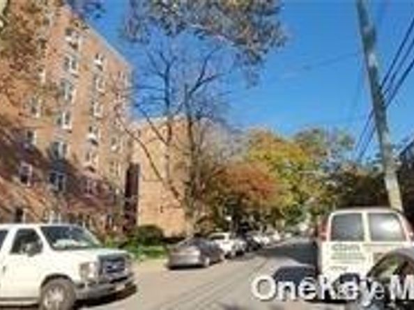 182-25 Wexford Terrace 506, Jamaica Estates NY 11432