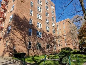 182-25 Wexford Terrace