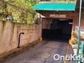 182-25 Wexford Terrace 506, Jamaica Estates NY 11432