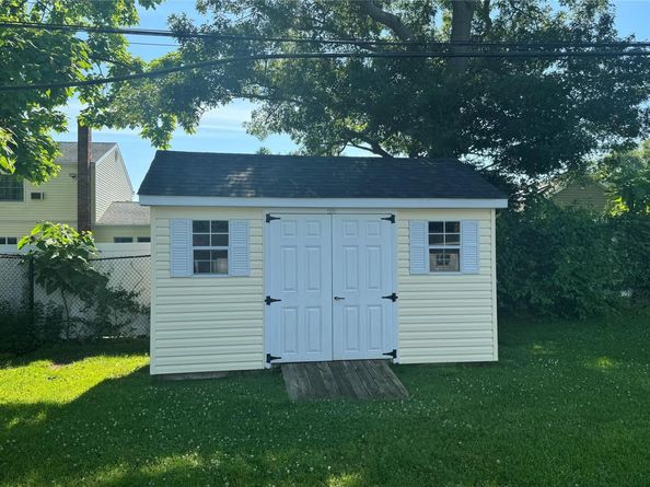 47 College Hills Drive, Farmingville NY 11738