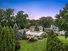 293 Great River Road, Great River NY 11739