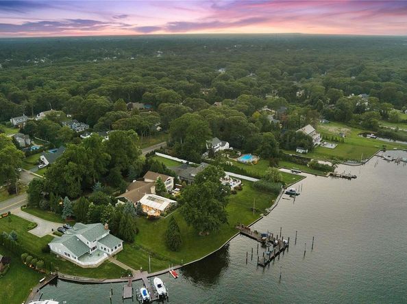 293 Great River Road, Great River NY 11739