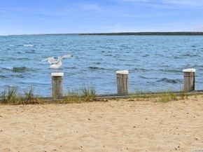 53 Crassen Boulevard 31, Amagansett NY 11930