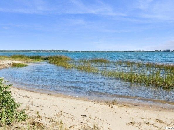 53 Crassen Boulevard 31, Amagansett NY 11930