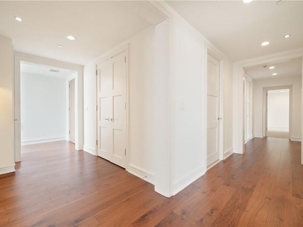 1 Renaissance Square PH2BC, White Plains NY 10601