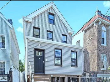 686 E 220th Street