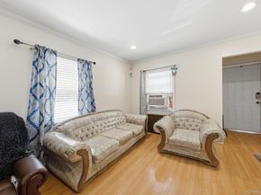 10 Everett Street, Valley Stream NY 11580
