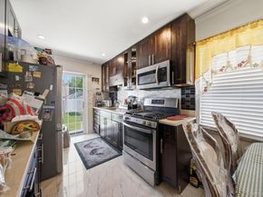 10 Everett Street, Valley Stream NY 11580