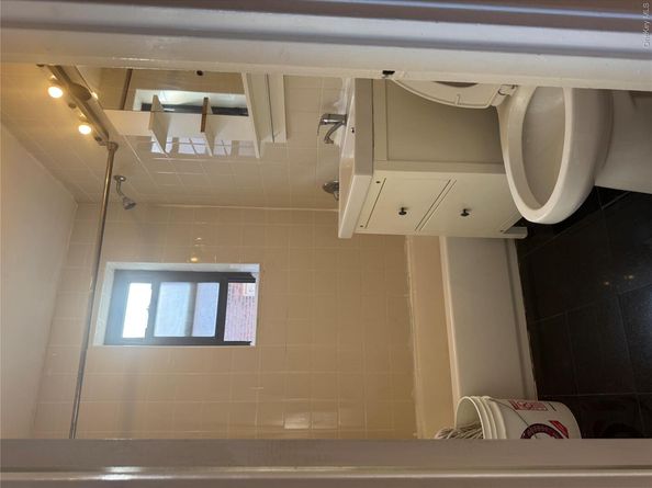 14336 Barclay Avenue 5H, Flushing NY 11355