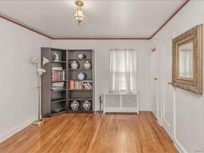 98 Arkansas Drive, Valley Stream NY 11580