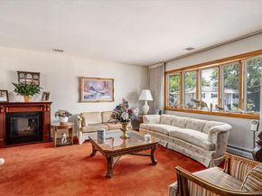 1 Eliot Court, Syosset NY 11791