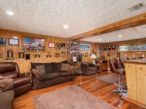 1 Eliot Court, Syosset NY 11791