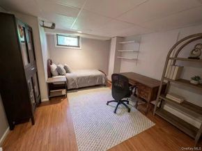 25 Reed Lane, Westbury NY 11590