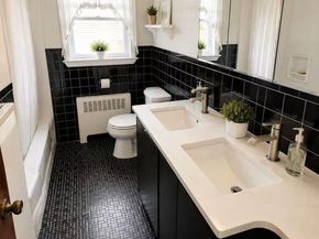 25 Reed Lane, Westbury NY 11590