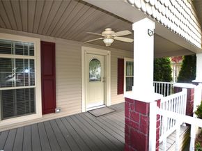 1661 Old Country Road 516, Riverhead NY 11901