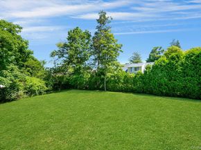 101 Windsor Oval, New Rochelle NY 10805