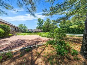 515 Picasso Way 515, Middle Island NY 11953