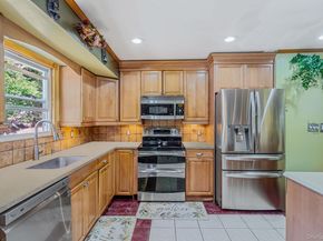 23 Ehler Street, Brentwood NY 11717
