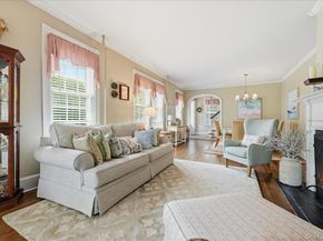 39 Little East Neck Road S, Babylon NY 11702