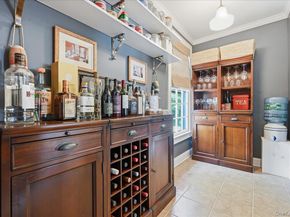 39 Little East Neck Road S, Babylon NY 11702