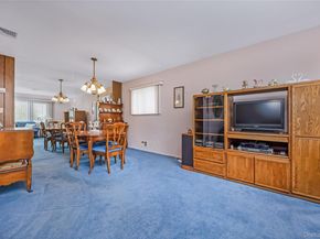 6 Center Street 20, Hicksville NY 11801
