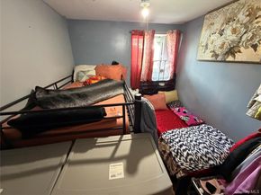 33 Washington Avenue, Deer Park NY 11729