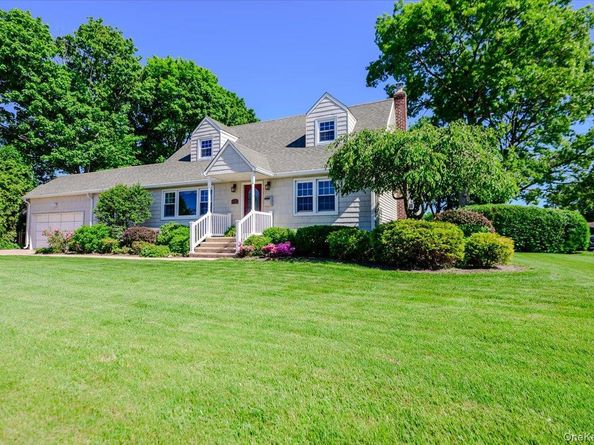 1401 Herzel Boulevard, West Babylon NY 11704