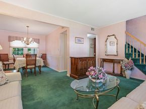 1 Dogwood Street, Farmingdale NY 11735