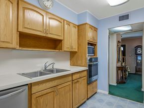 1 Dogwood Street, Farmingdale NY 11735