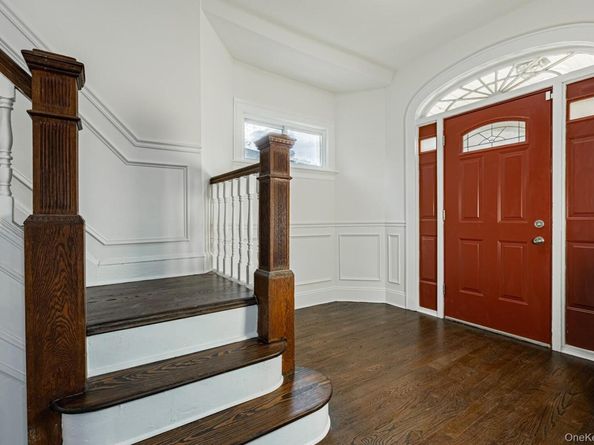209 Smith Street, Freeport NY 11520