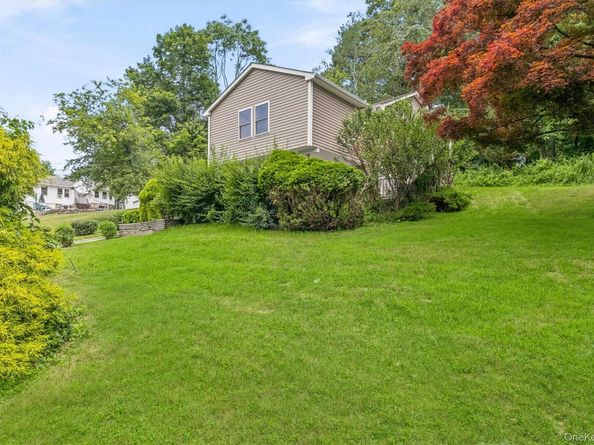 4 Narcissus Drive, Mahopac NY 10541