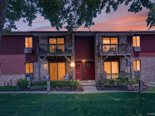 263 River Avenue 52, Patchogue NY 11772